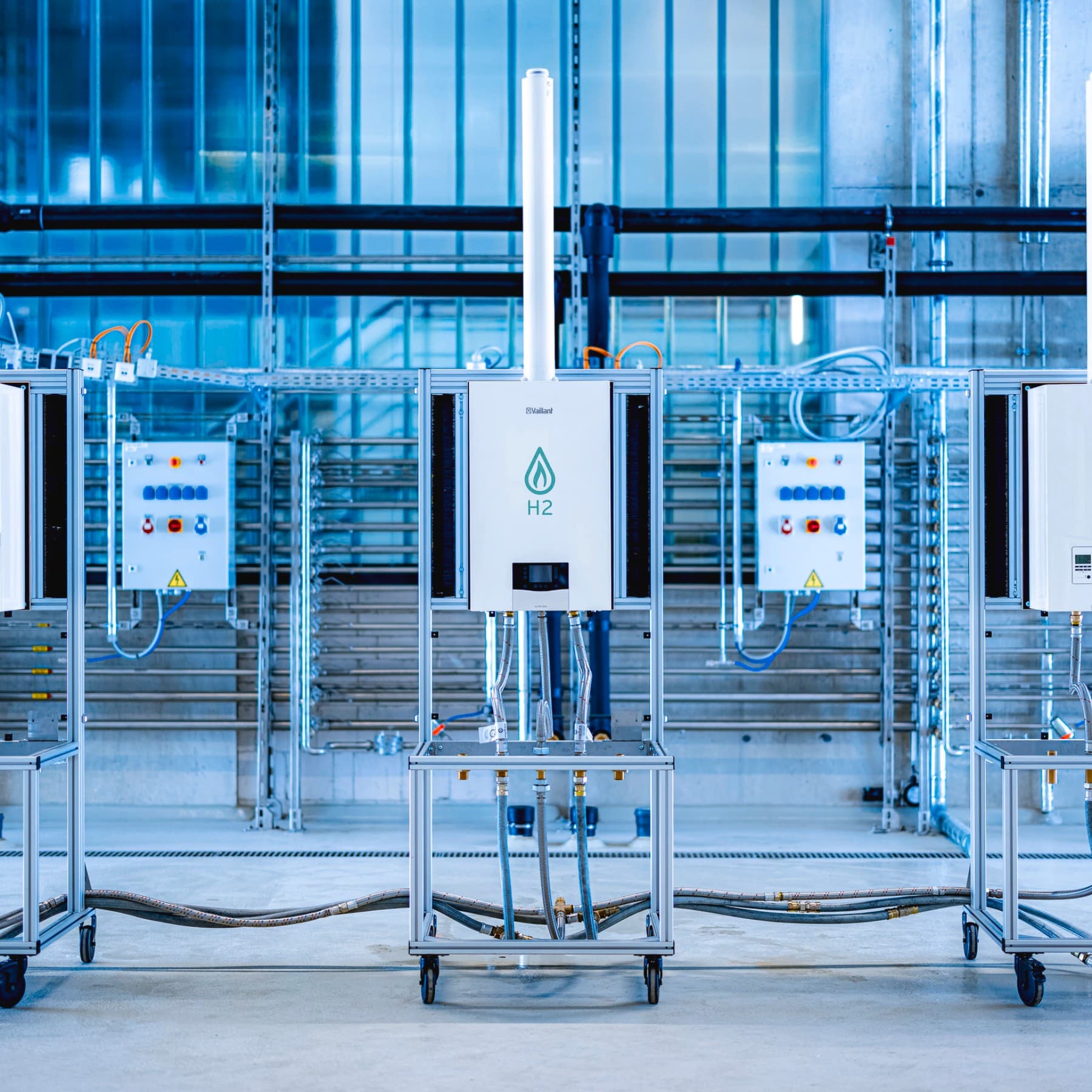 Vaillant Wasserstoffheizungen in einem Testraum im Dauerbetrieb.