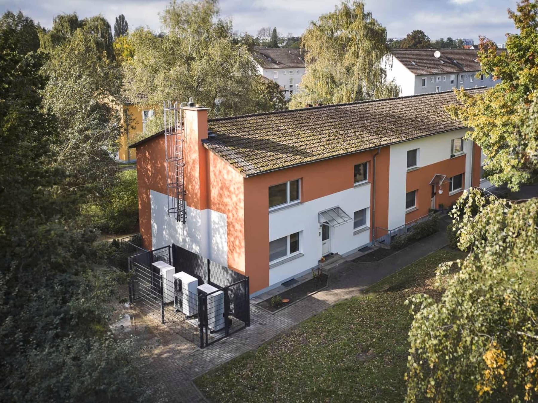 Ansicht der Reihenhäuser aus Vogelperspektive