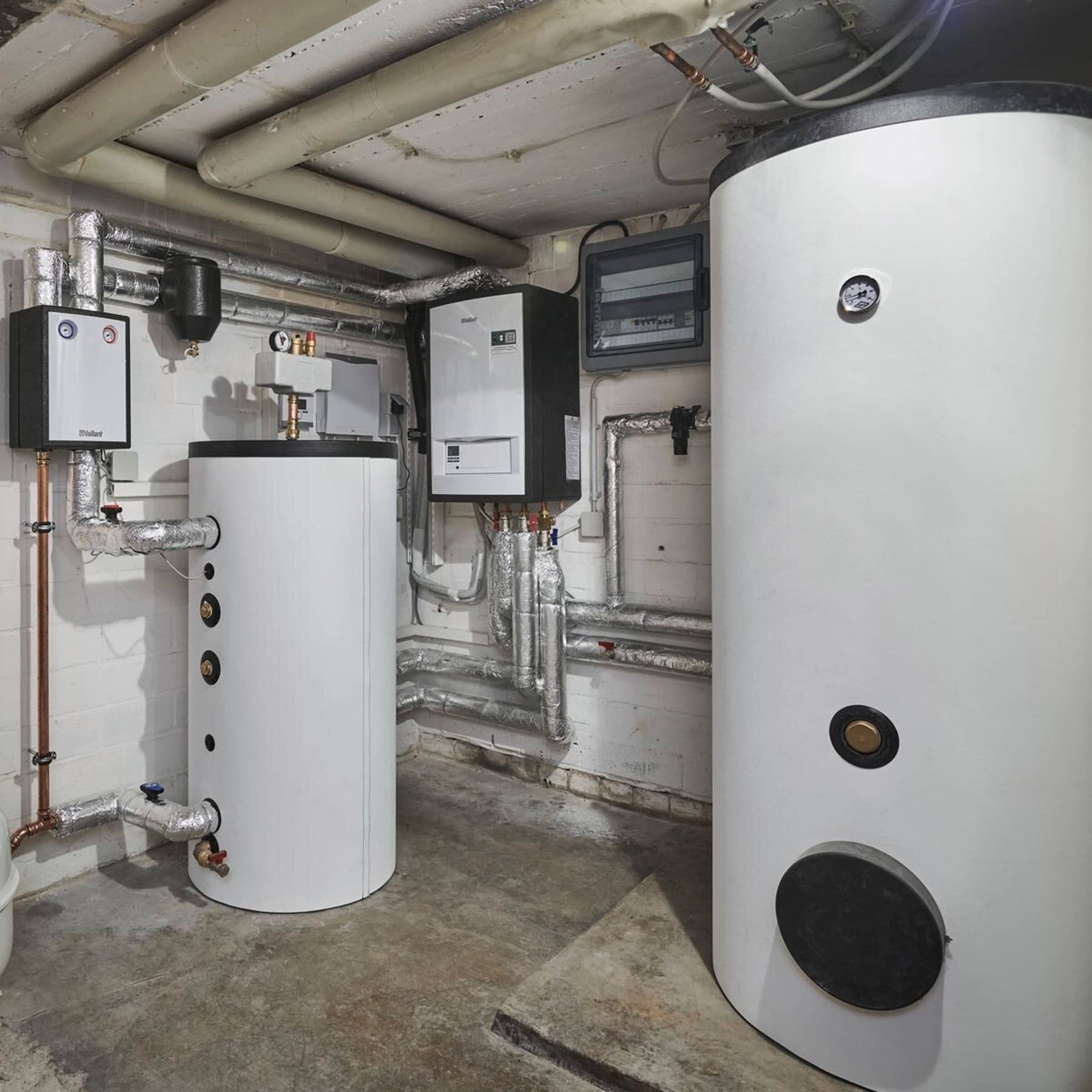Heizkeller mit mehreren Vaillant Geräten