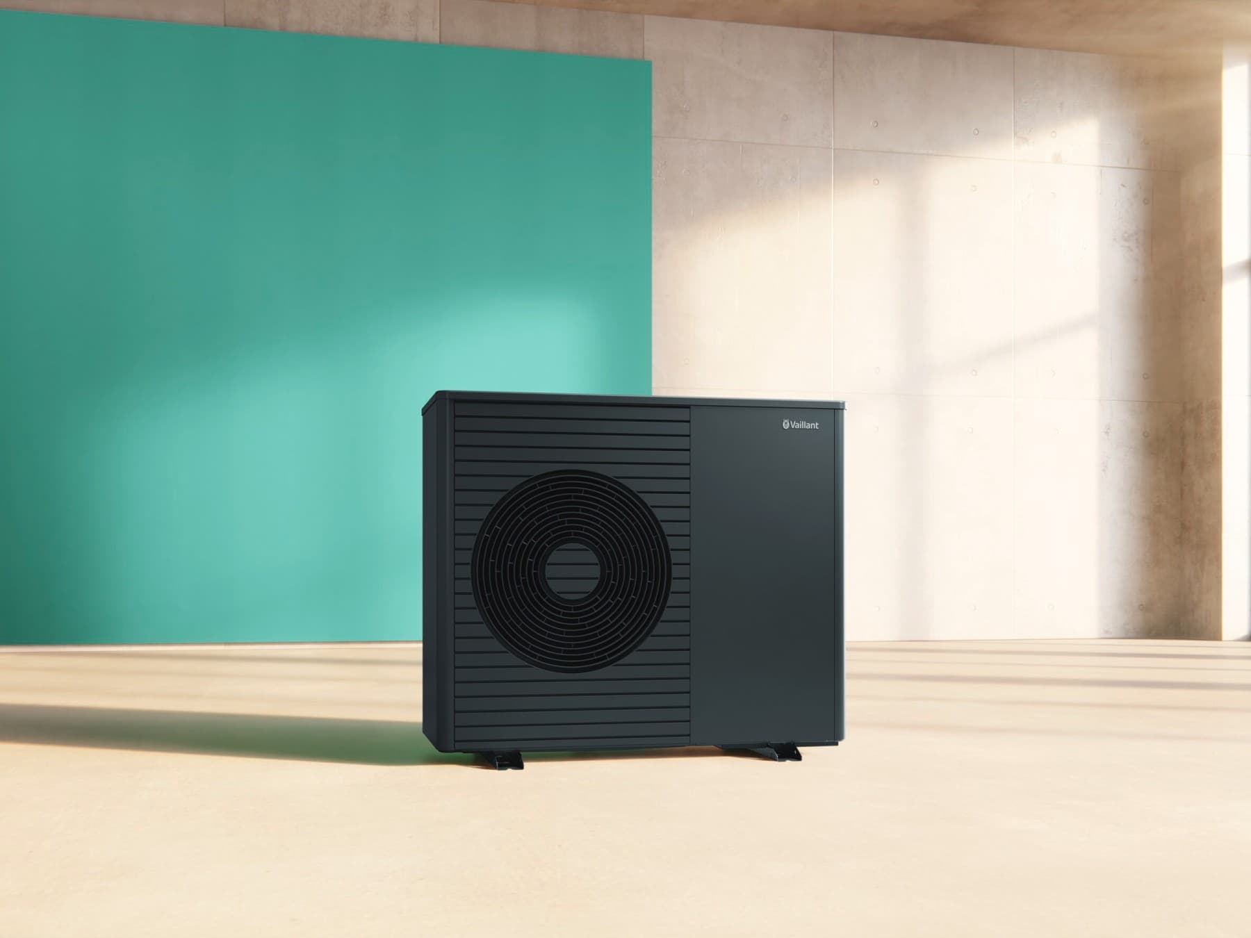 aroTHERM plus Wärmepumpe vor grünem Hintergrund