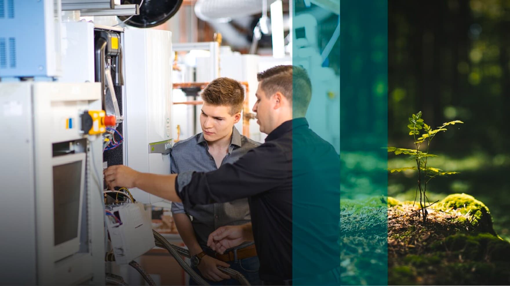 Zwei Vaillant Handwerker arbeiten an einem Vaillant Gerät.