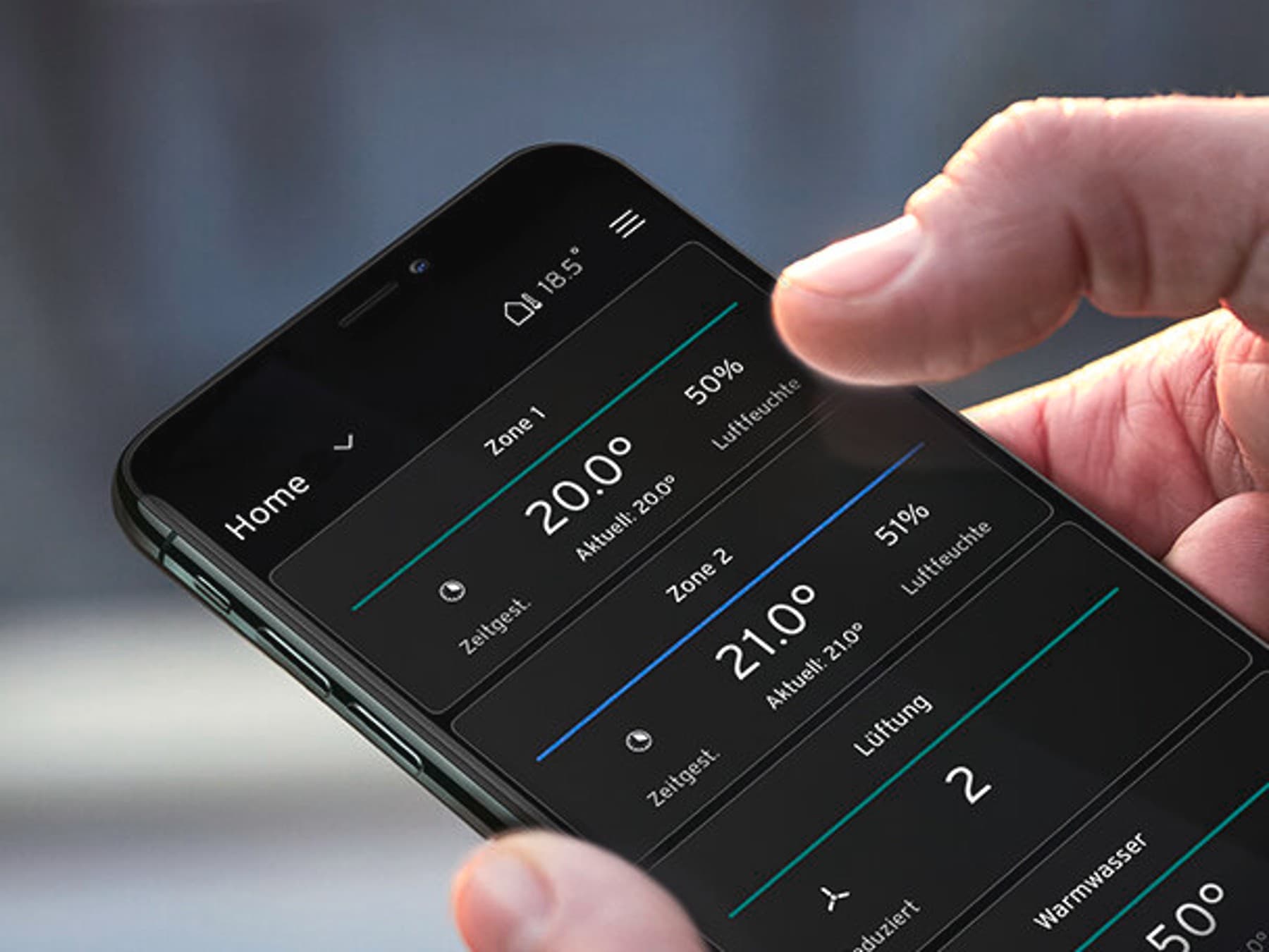 Smartphone mit myVaillant App