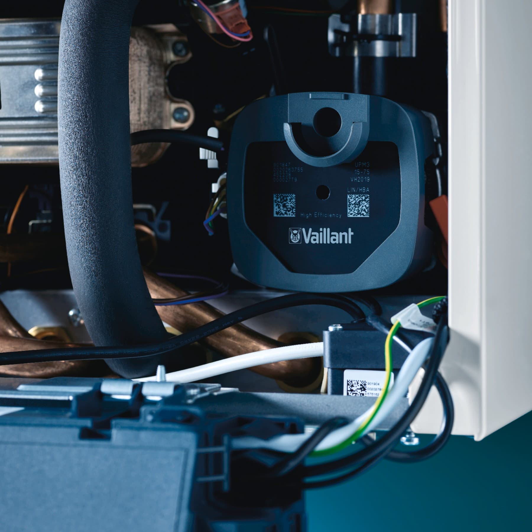 offenes Heizgerät inklusive Elektrokabel